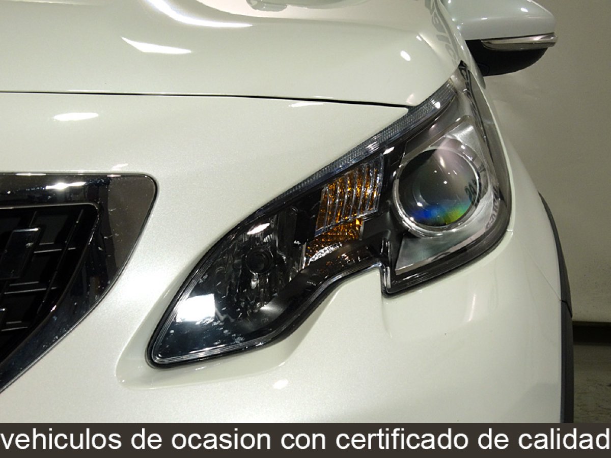 Foto Peugeot 2008 12