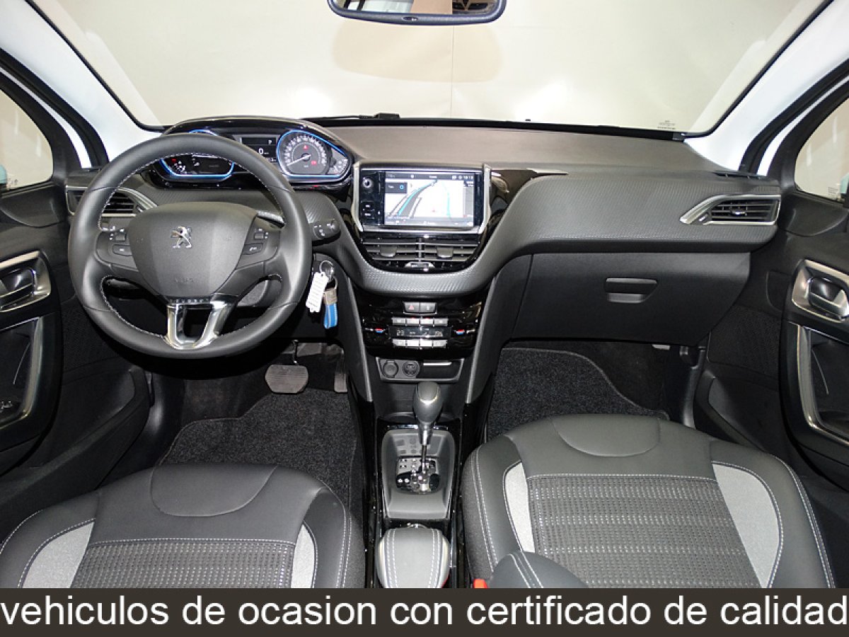 Foto Peugeot 2008 23