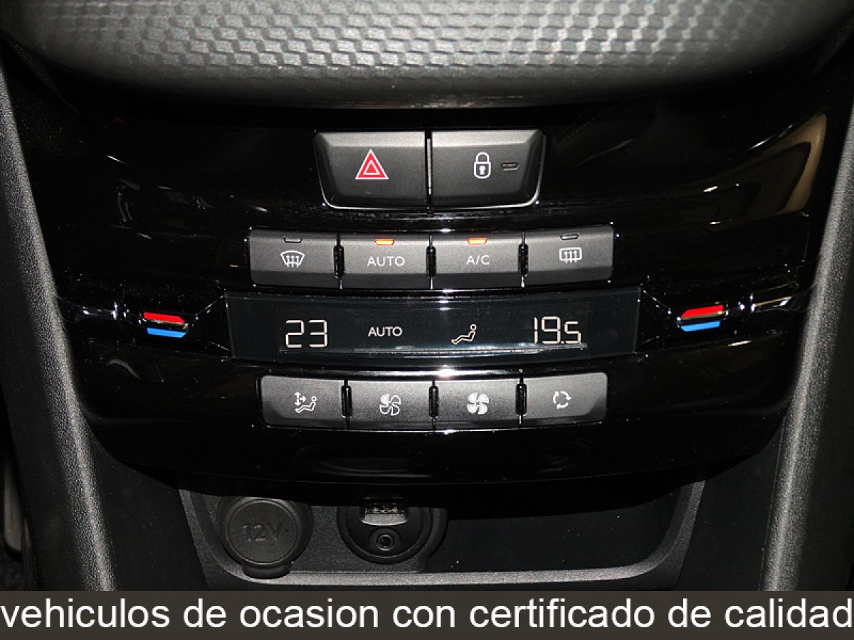 Foto Peugeot 2008 27