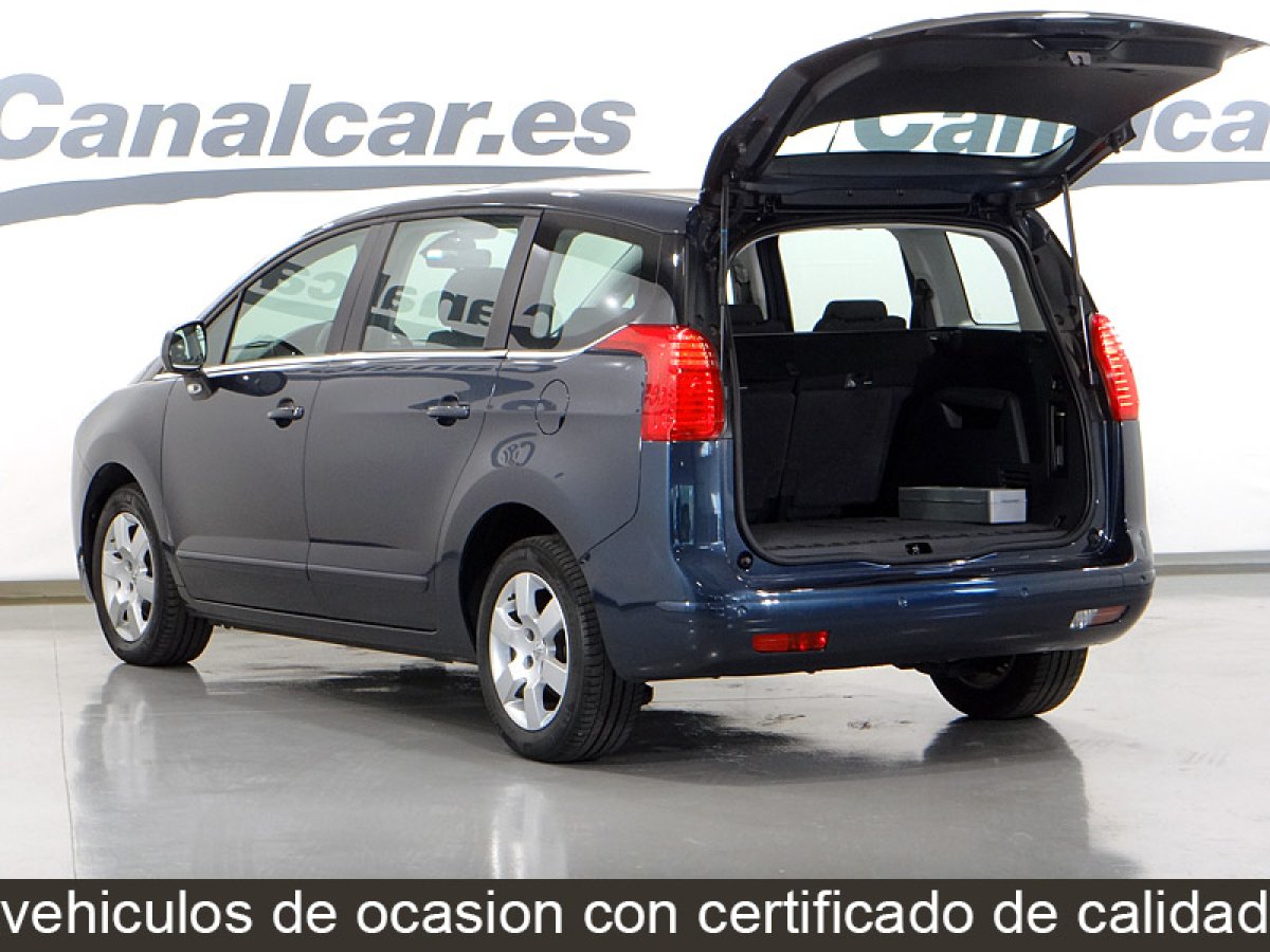 Foto Peugeot 5008 8