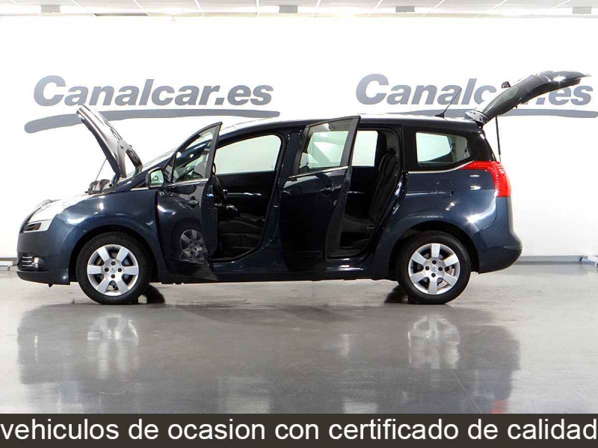 Foto Peugeot 5008 11