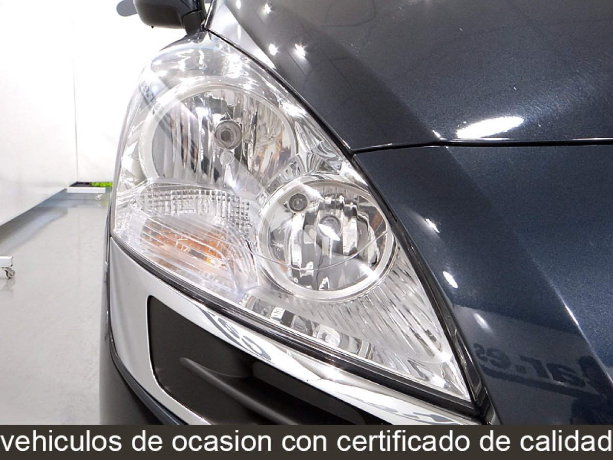 Foto Peugeot 5008 14