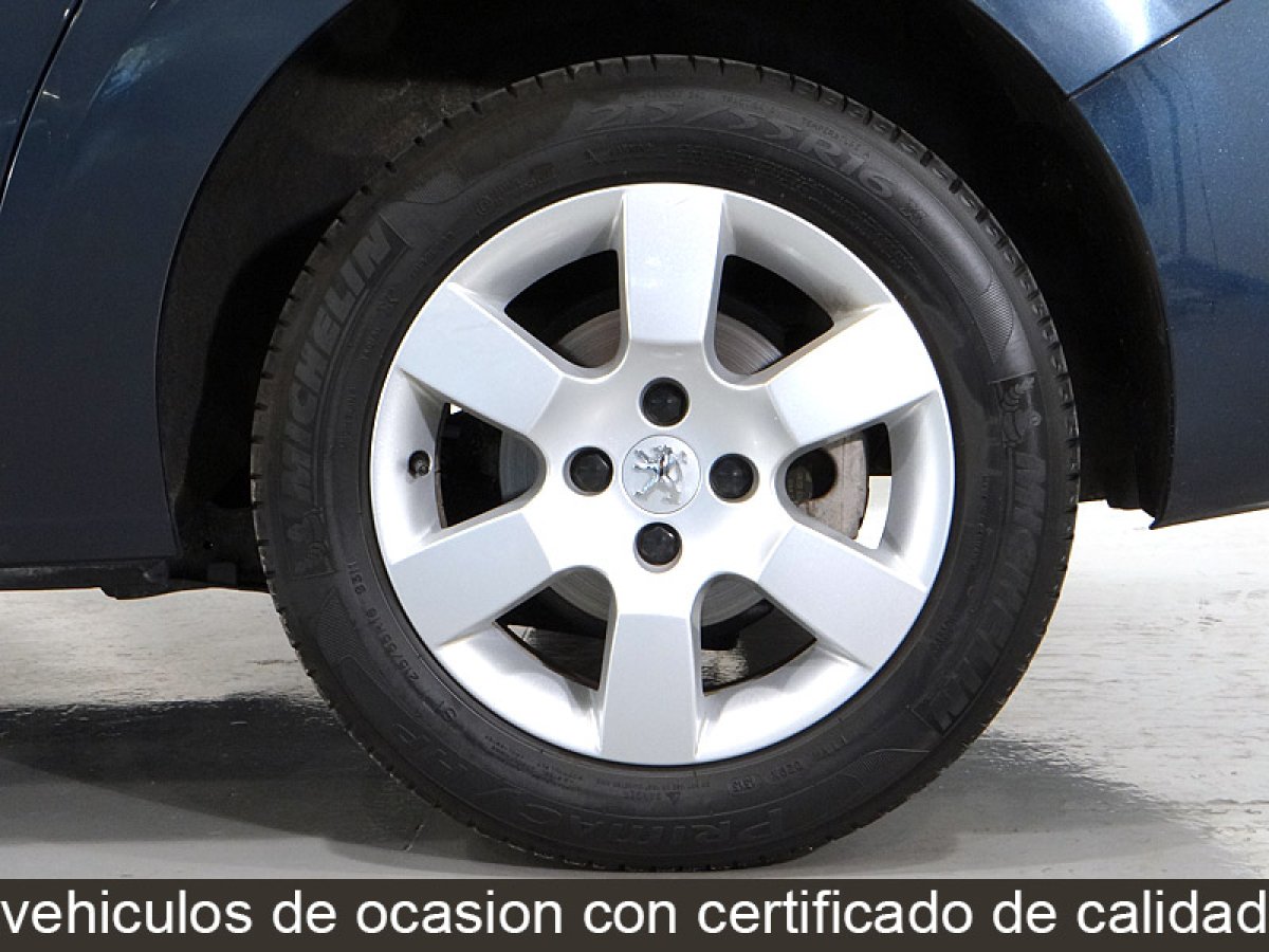 Foto Peugeot 5008 19