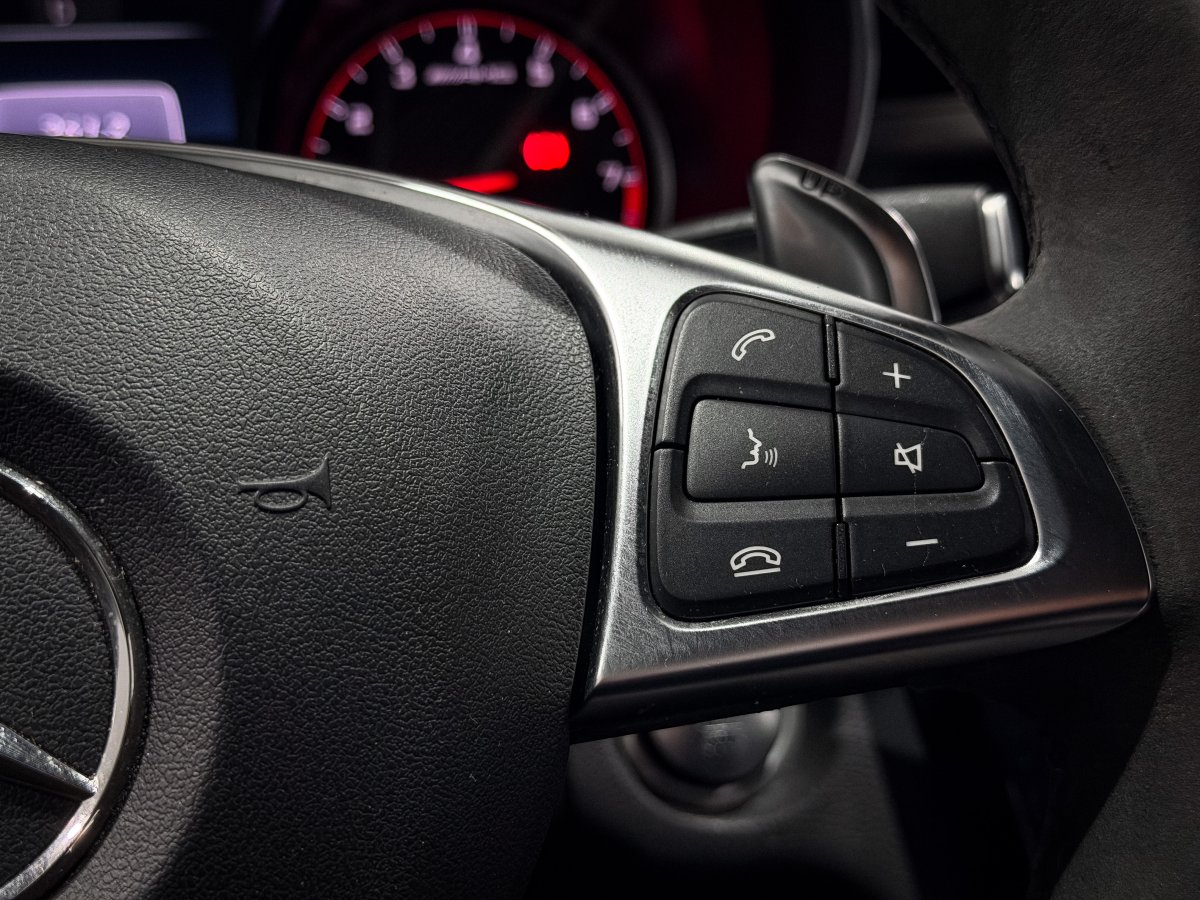 Foto Mercedes-Benz C 22