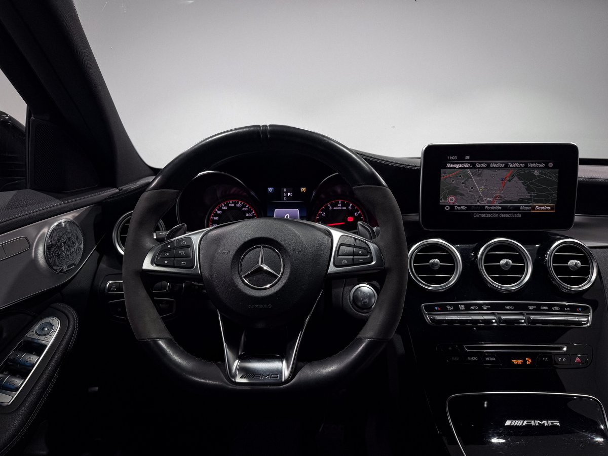 Foto Mercedes-Benz C 18