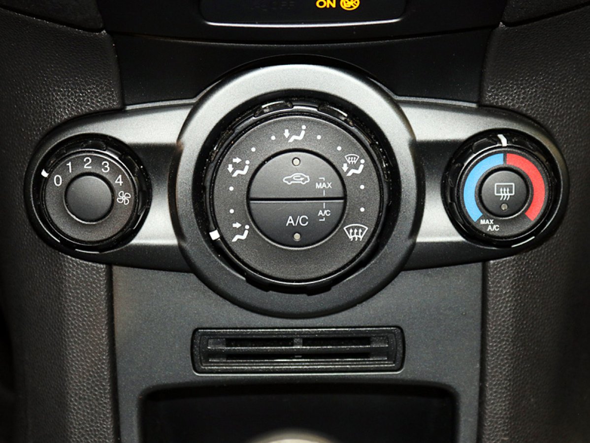 Foto Ford Fiesta 20