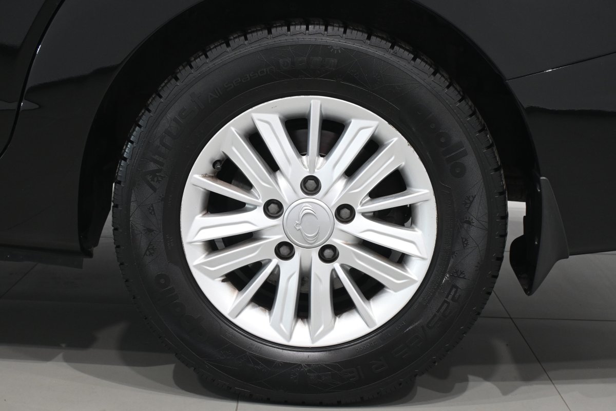 Foto Ssangyong Rodius 28