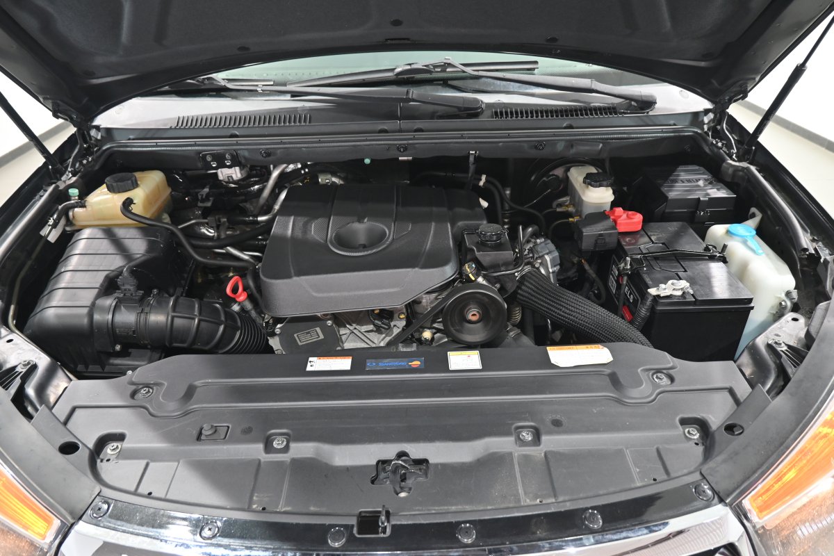 Foto Ssangyong Rodius 7