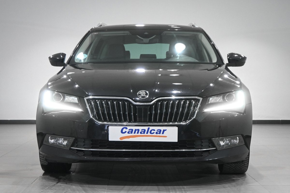 Foto Skoda Superb 2