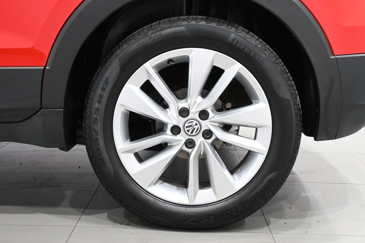 Foto Volkswagen T-Cross 25