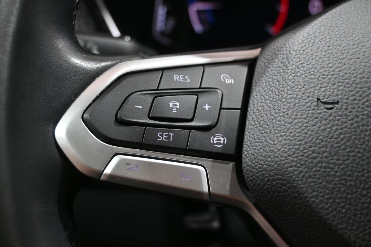 Foto Volkswagen T-Cross 19