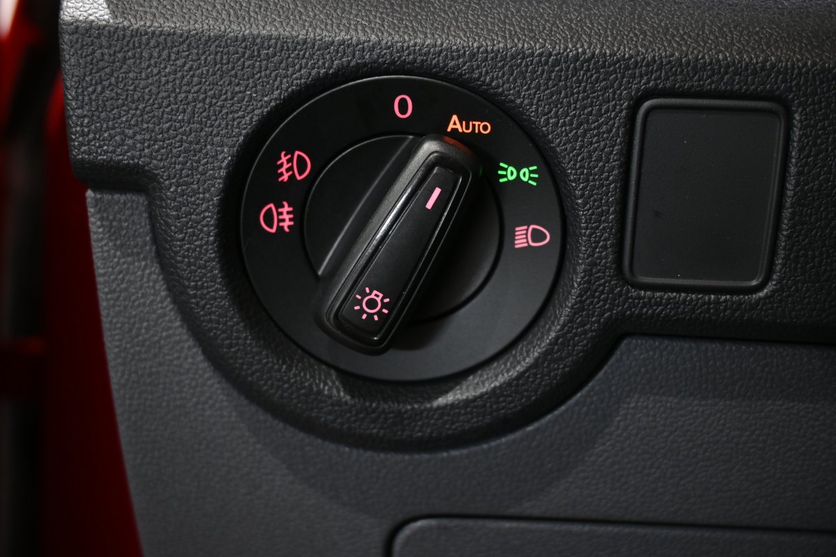 Foto Volkswagen T-Cross 23