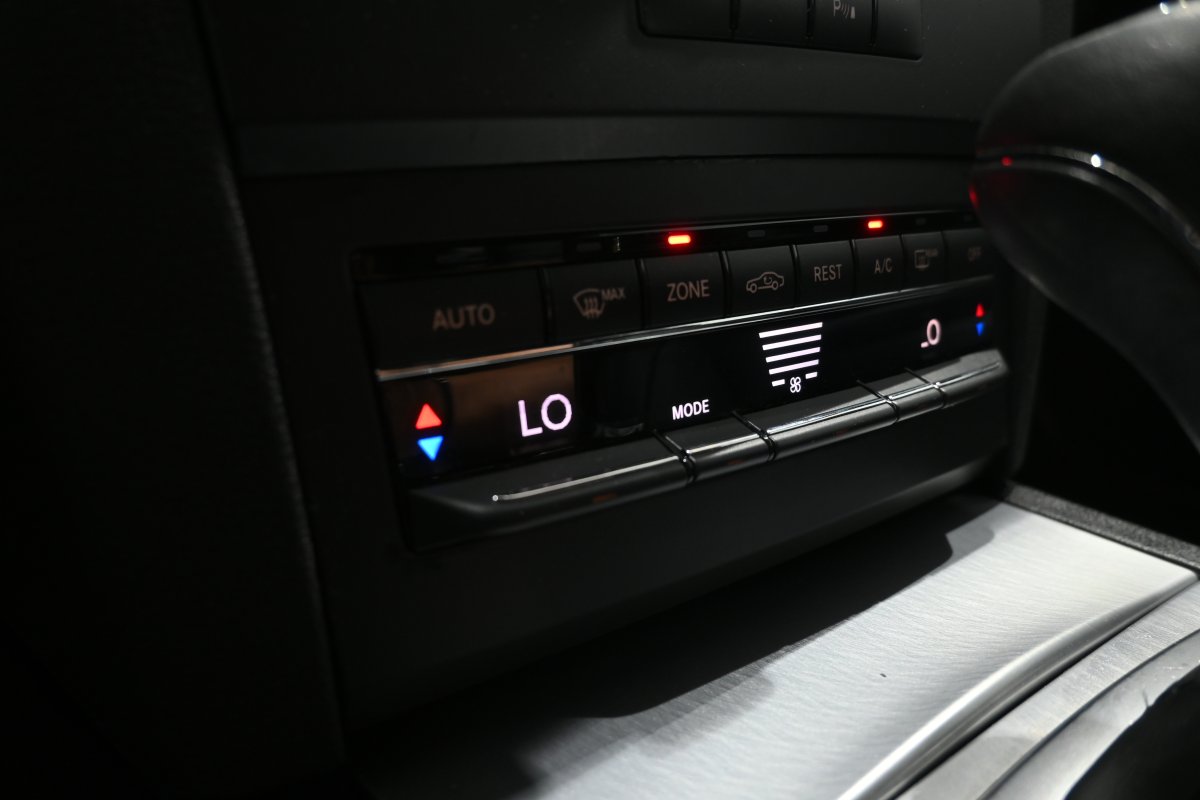 Foto Mercedes-Benz E 16