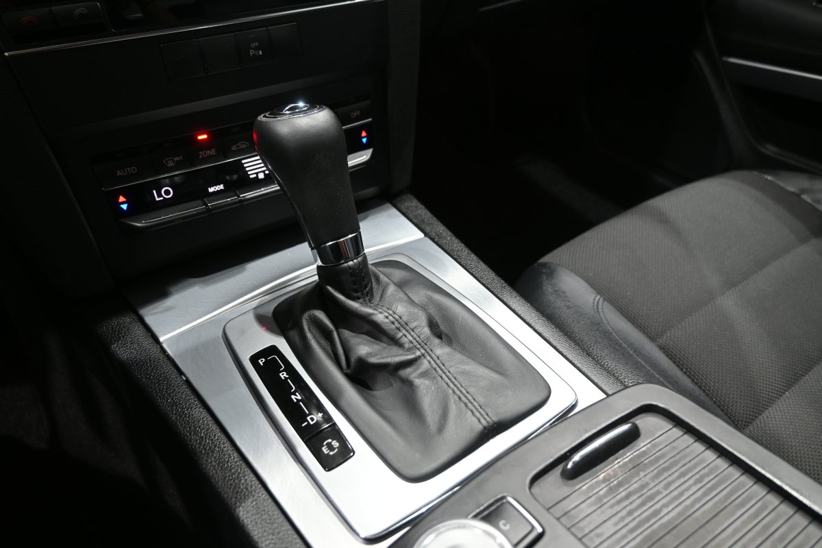 Foto Mercedes-Benz E 19