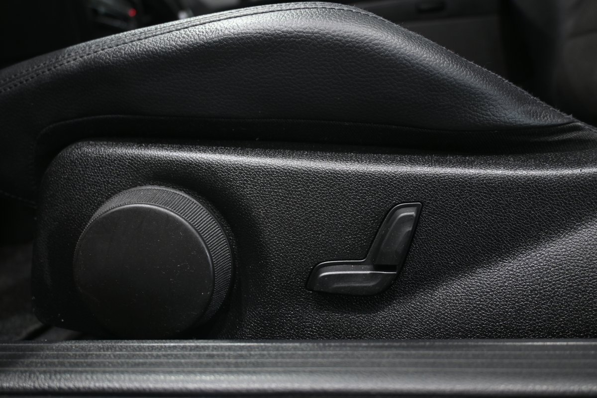 Foto Mercedes-Benz E 27