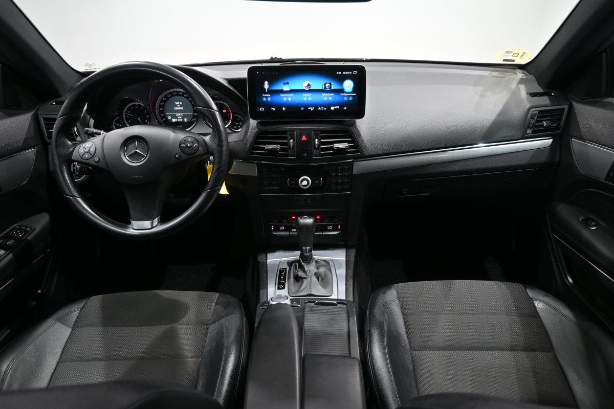 Foto Mercedes-Benz E 17