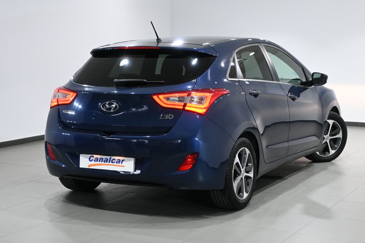 Foto Hyundai i30 4