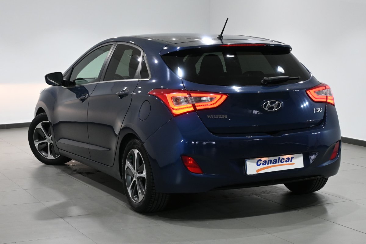 Foto Hyundai i30 6