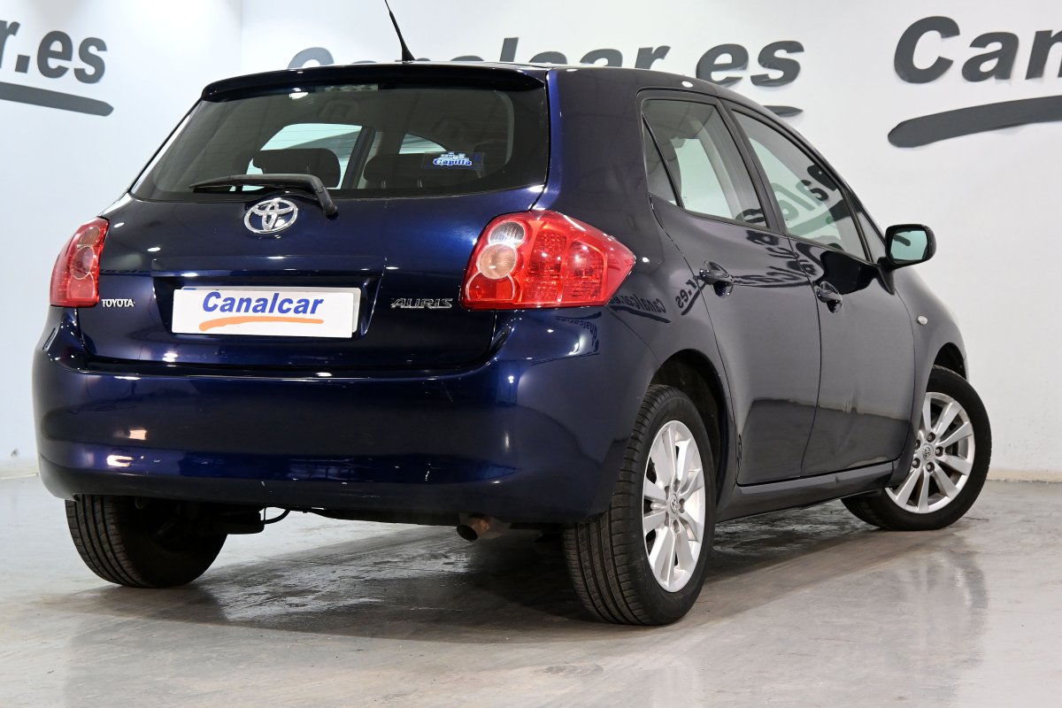 Foto Toyota Auris 5