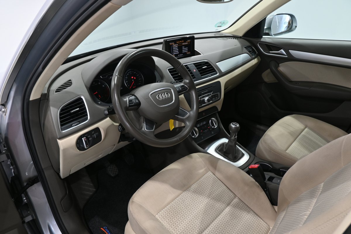 Foto Audi Q3 8
