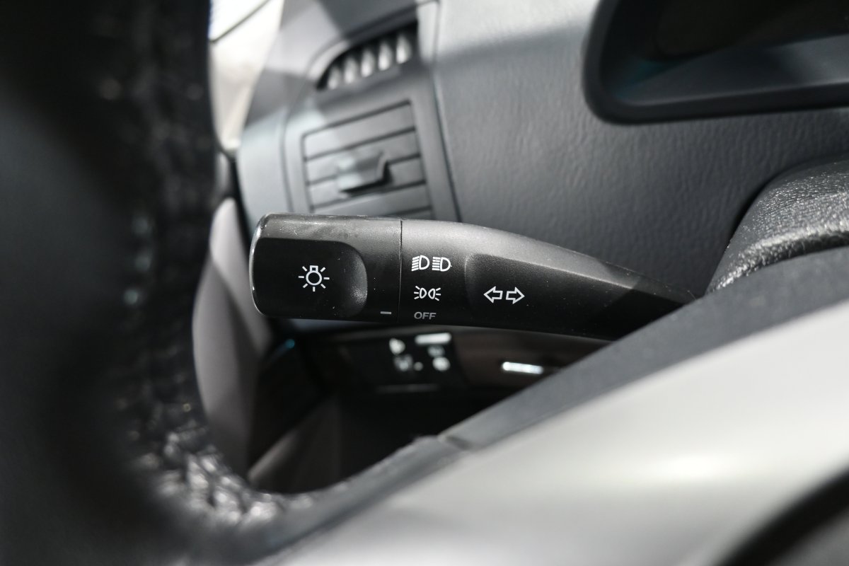 Foto Ssangyong Rodius 24