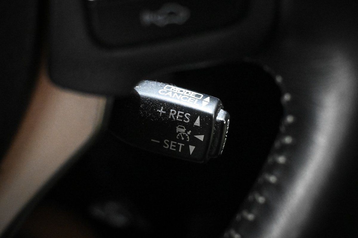 Foto Lexus NX 25