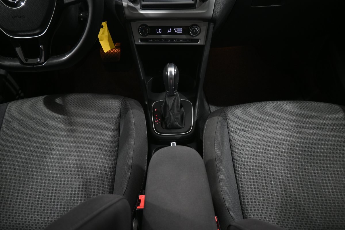 Foto Volkswagen Polo 19