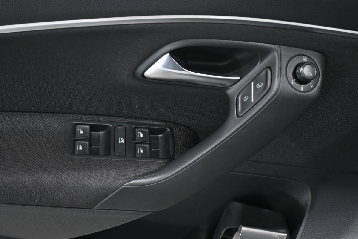 Foto Volkswagen Polo 25