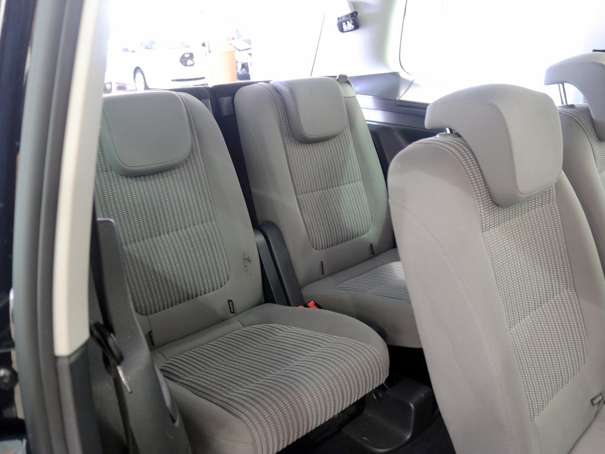 Foto Seat Alhambra 12