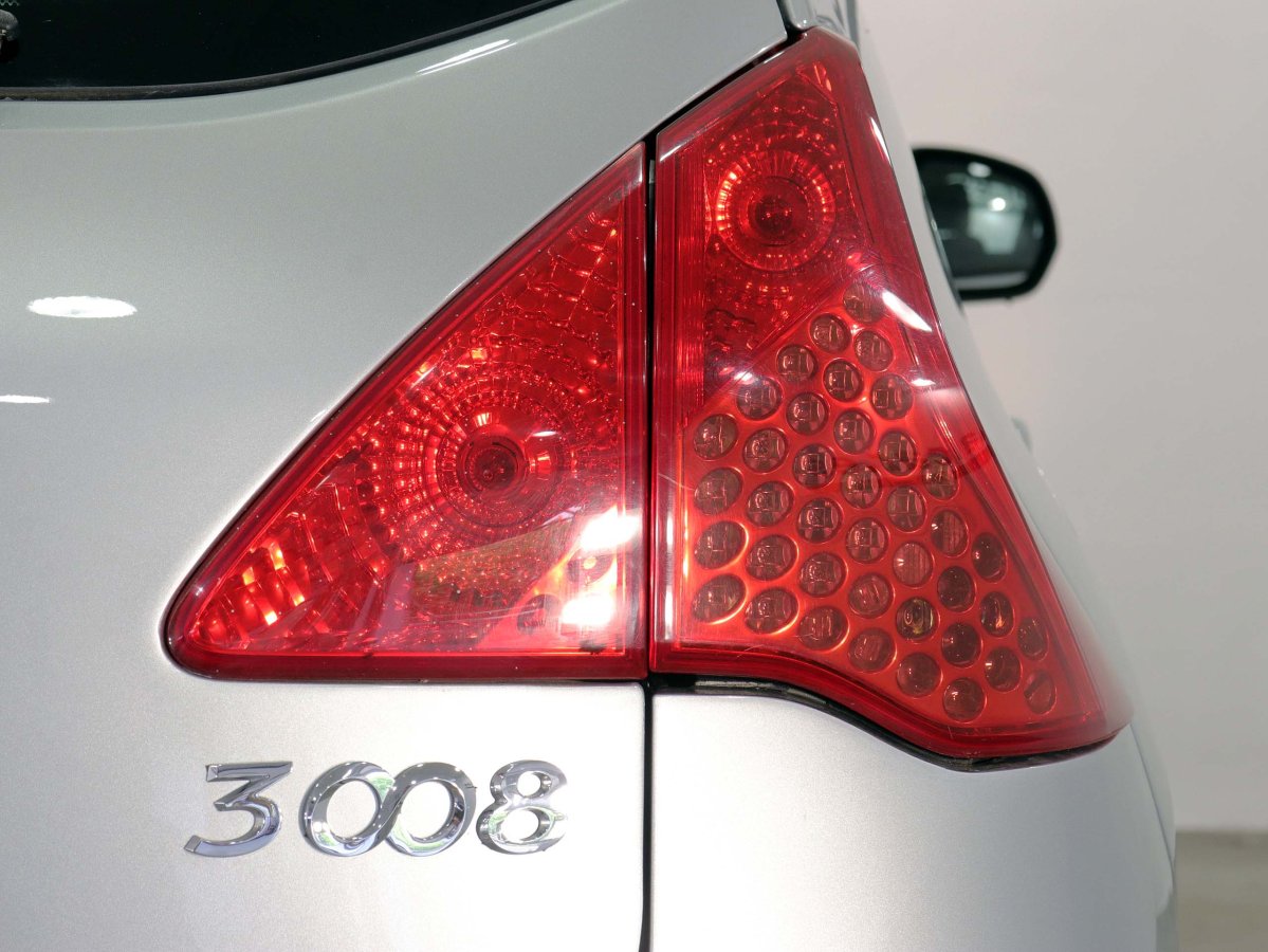 Foto Peugeot 3008 10