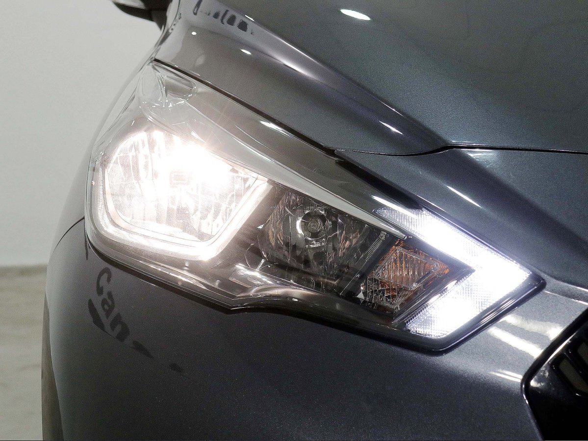Foto Nissan Micra 11