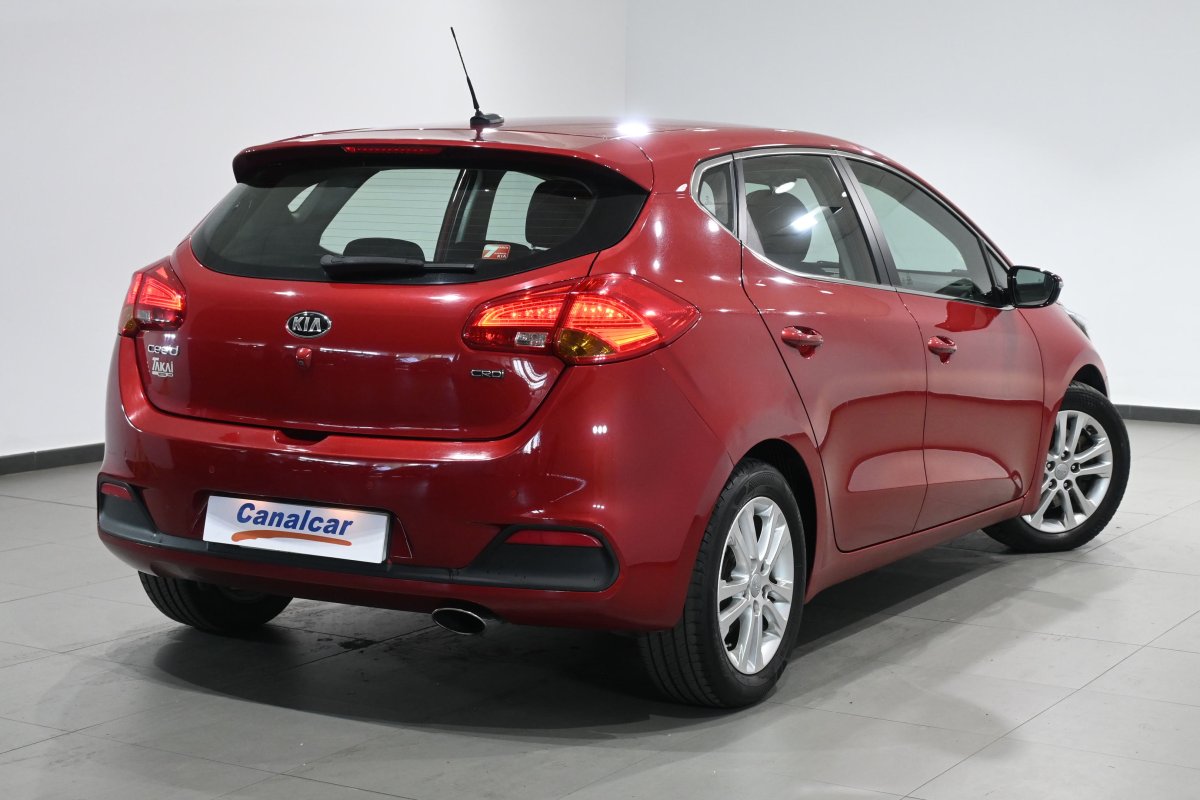 Foto Kia Ceed 4