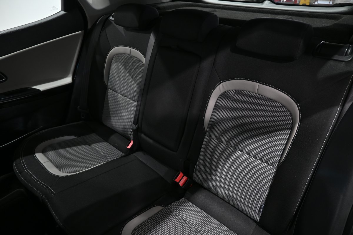 Foto Kia Ceed 12