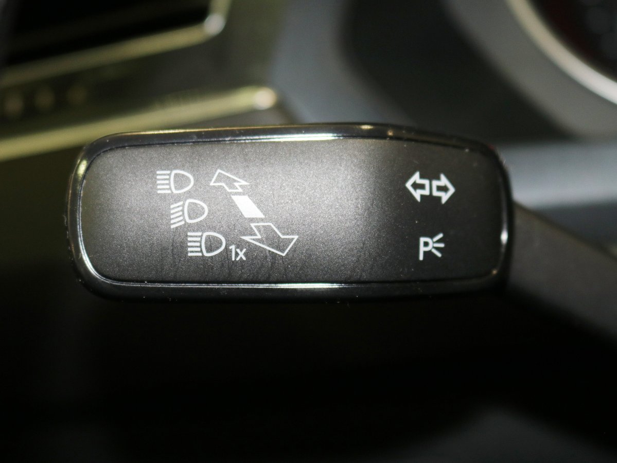 Foto Volkswagen Tiguan Allspace 35