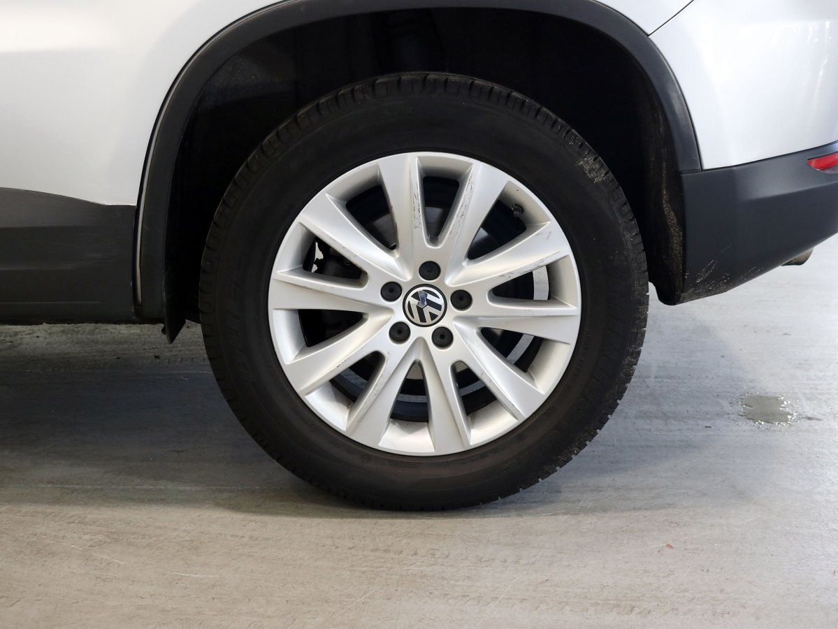 Foto Volkswagen Tiguan 29