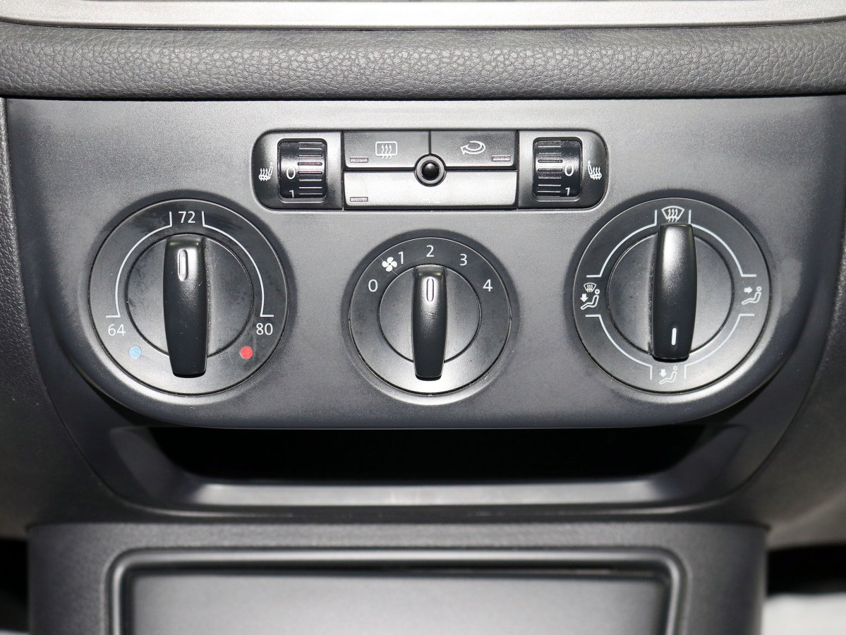 Foto Volkswagen Tiguan 19