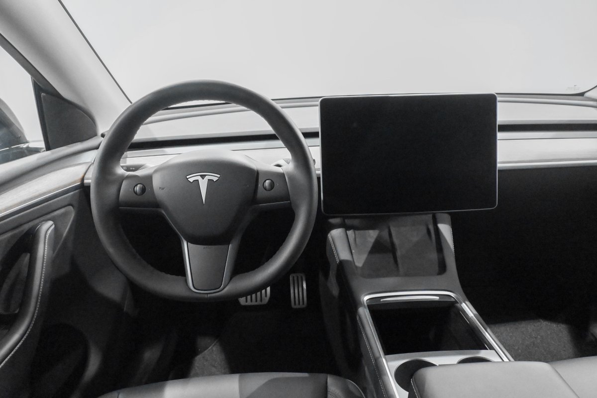 Foto Tesla model 9