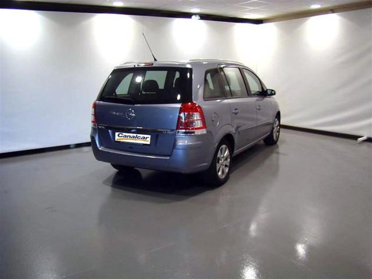 Foto Opel Zafira 4