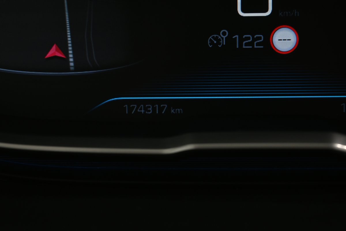 Foto Peugeot 5008 13