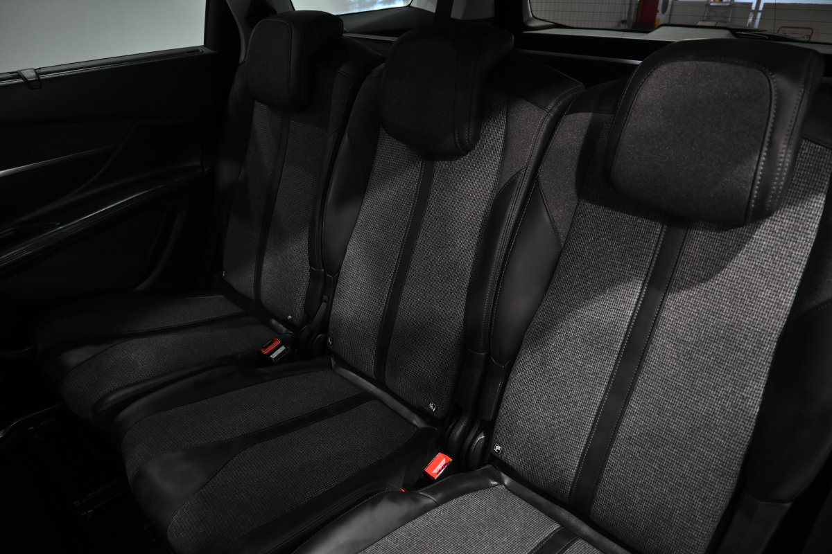 Foto Peugeot 5008 12