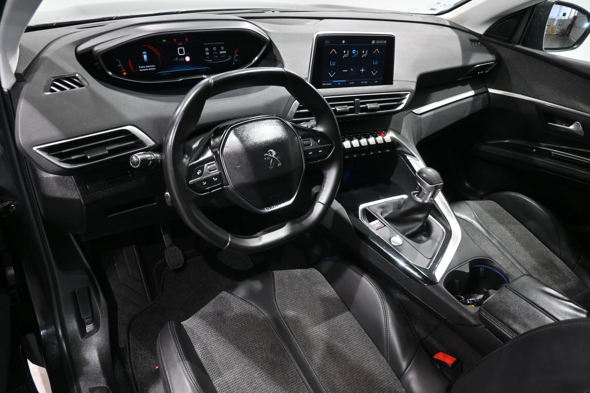 Foto Peugeot 5008 9