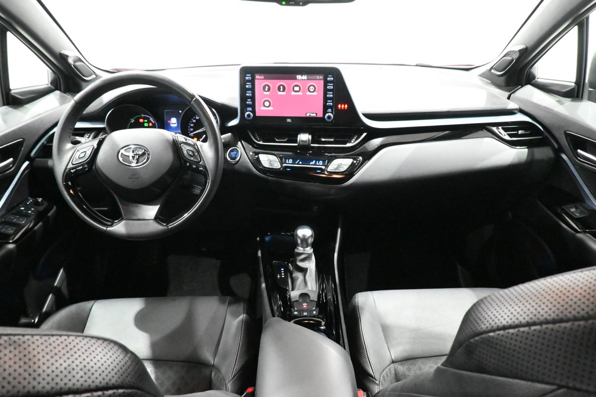 Foto Toyota C-HR 20