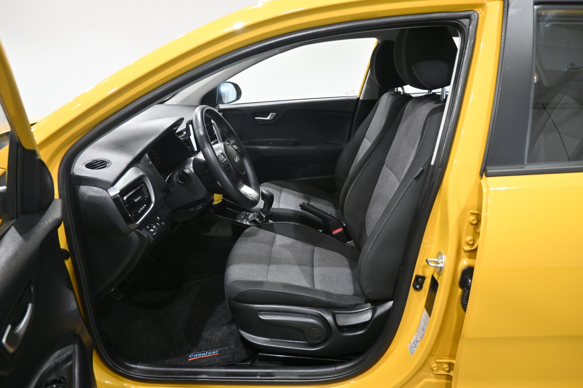 Foto Kia Stonic 10