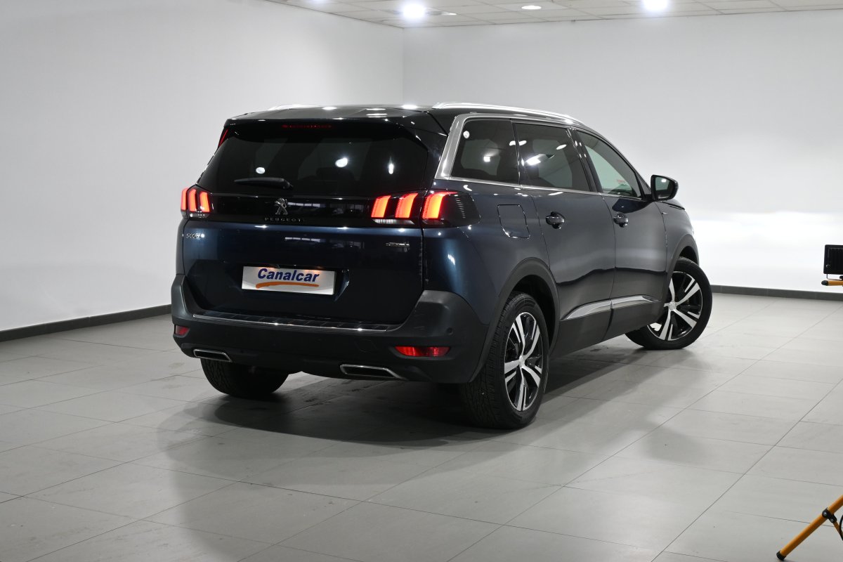 Foto Peugeot 5008 4