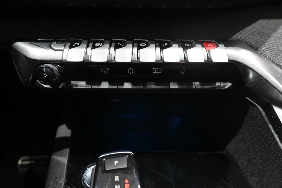 Foto Peugeot 5008 18