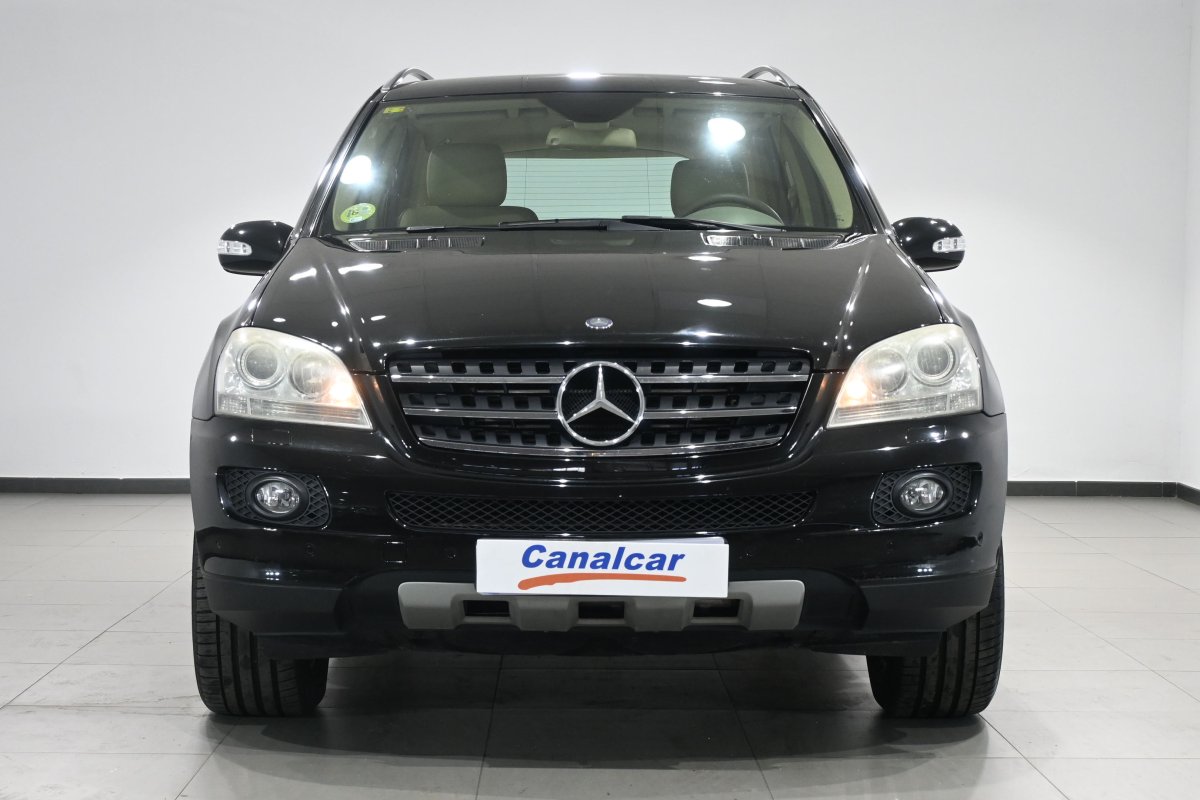 Foto Mercedes-Benz ML 2