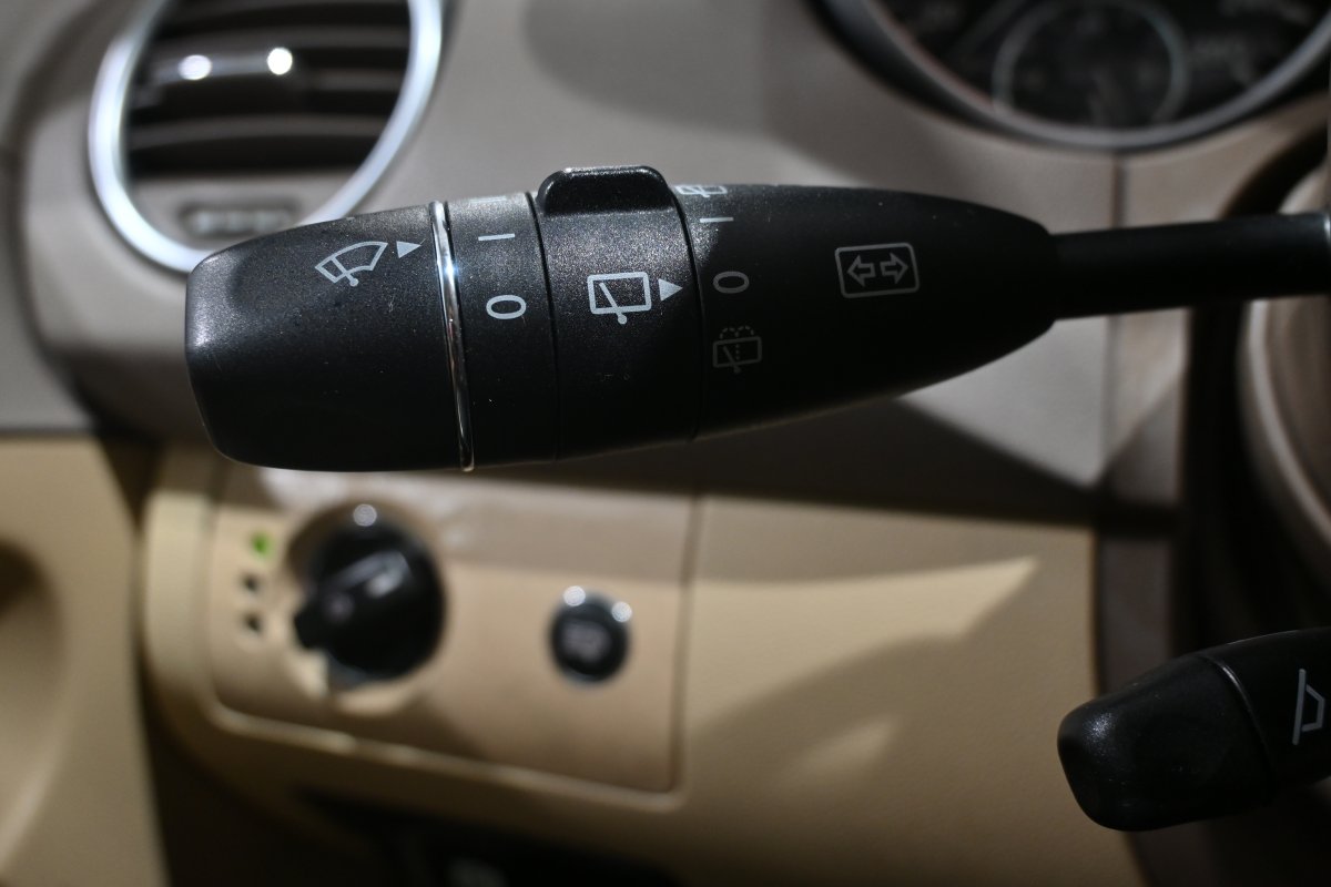 Foto Mercedes-Benz ML 23