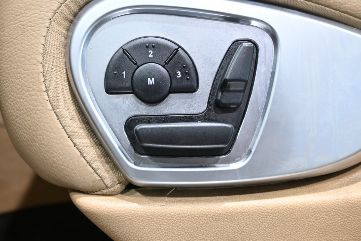 Foto Mercedes-Benz ML 27