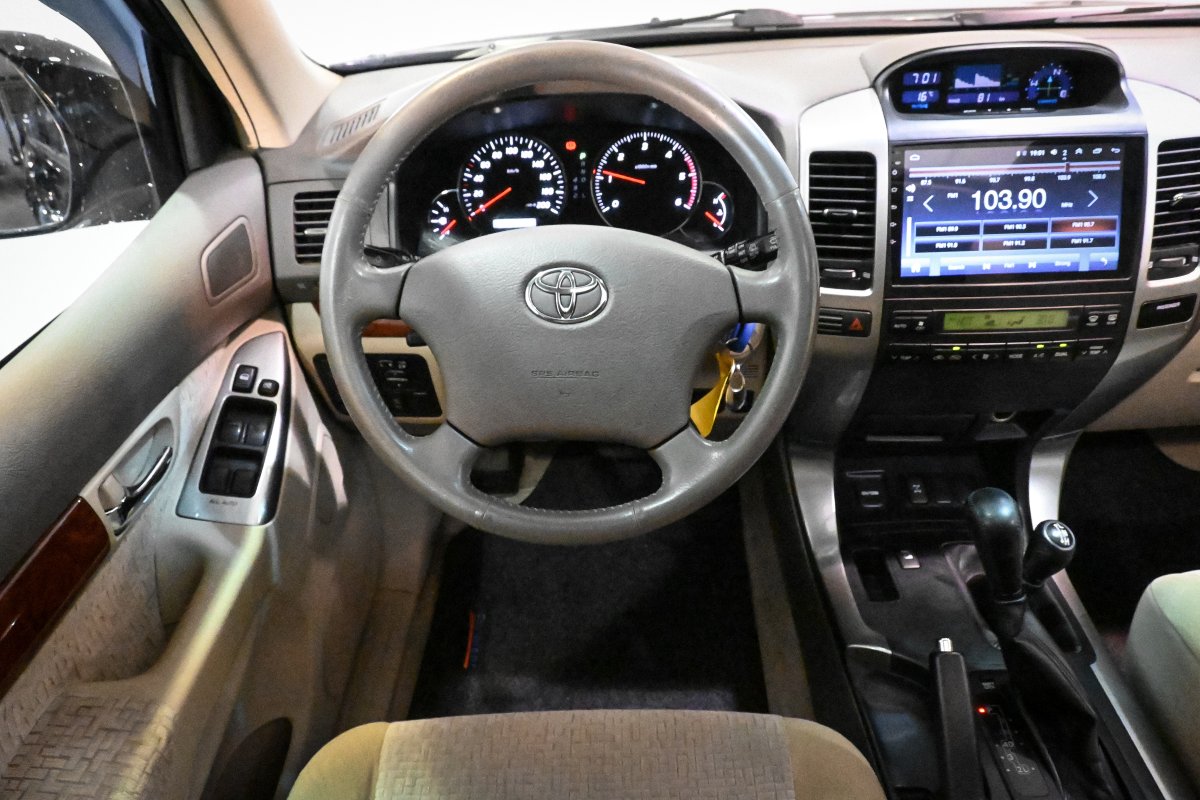 Foto Toyota Land 18