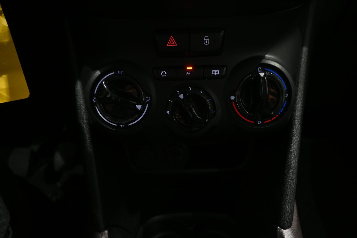 Foto Peugeot 2008 16